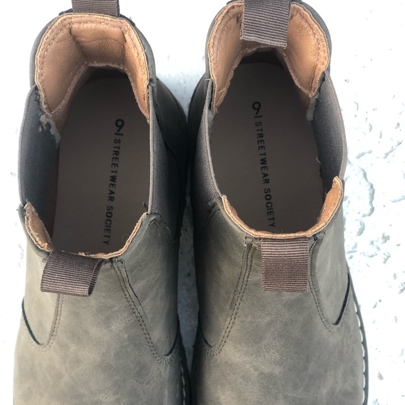 Ankle boots - Picture 4 of 6